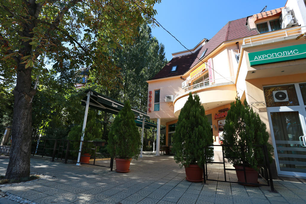 Acropolis Hotel Pazardzhik Exteriör bild